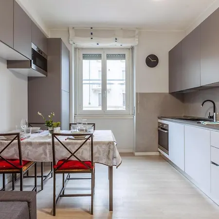 Appartement Darsena Navigli Apt - 800 M Far From P.ta Genova M2 Milan