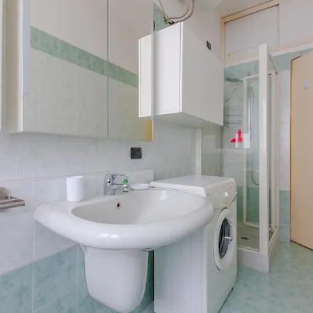 Darsena Navigli Apt - 800 M Far From P.ta Genova M2 Appartement